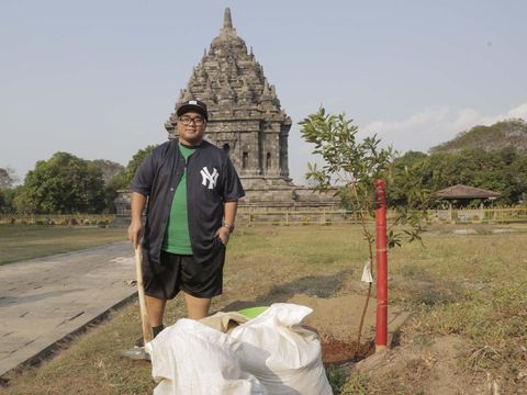 Peduli Lingkungan, Igor 'Saykoji' Kurangi Sampah Plastik