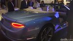 Bentley Continental GT Atap Terbuka Meluncur di Jakarta