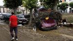 Duh, Deretan Mobil Ini Jadi Korban Banjir di Spanyol