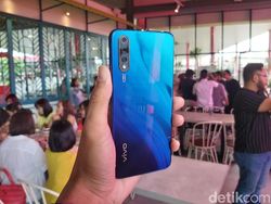 Unboxing S1, vivo Series S Perdana di Indonesia