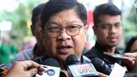 Namun Sukardi enggan menjelaskan apa saja materi pemeriksaannya.