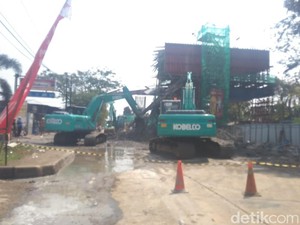 Seksi 3A Ambruk, Proyek Tol BORR Bakal Molor dari Target?