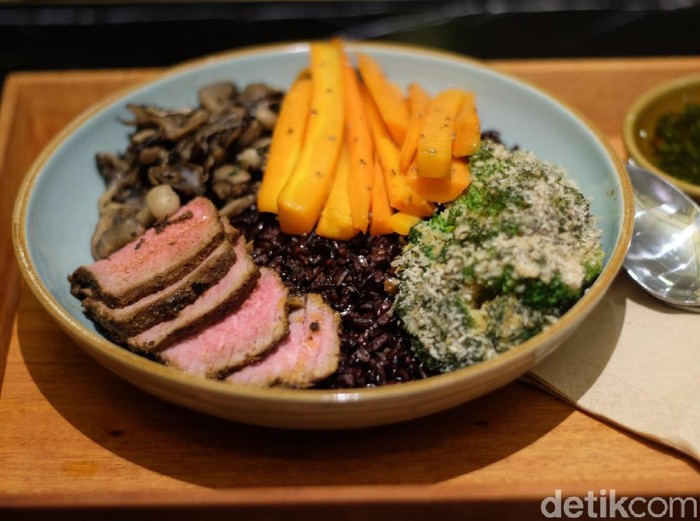 Salah satu menu di Super Grain Grand Indonesia. (Foto: Daniel Ngantung/Wolipop) Salah satu menu di Super Grain Grand Indonesia. (Foto: Daniel Ngantung/Wolipop)