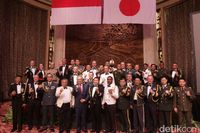 Sesi foto dalam acara Japan Self Defense Forces Day.