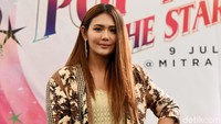 Juliana jadi sorotan usai mengakui kekecewaannya terhadap Ifan Seventeen. Pool/Noel/detikFoto.
