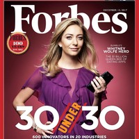 Berkat Bumble, Whitney menjadi salah satu 30 Wanita Paling Penting di Bawah Usia 30 dalam teknologi di 2014. Di 2016, ia pun disebut sebagai salah satu Elles Women dalam bidang yang sama serta masuk dalam Forbes 30 under 30 pada 2017 dan 2018. Ia juga merupakan wanita terkaya dengan usaha sendiri di urutan 72 versi Forbes. Foto: Instagram @whitney