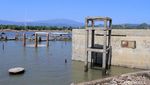 Sisa Perkampungan yang Hilang Kembali Terlihat di Waduk Jatigede
