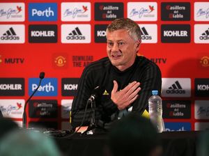 MU Baru Datangkan Dua Pemain Anyar, Solskjaer Tak Frustrasi
