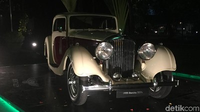 Mobil Klasik Bentley 3.5 Liter, Masih Mulus Banget