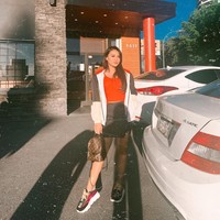 Melakukan diet penurunan berat badan dengan cukup ketat sebenarnya bukan kali pertama dilakukan Aurel. Beberapa tahun lalu pun, wanita 21 tahun ini sempat digosipkan melakukan sedot lemak karena tubuhnya yang terlihat jauh lebih kurus dari sebelumnya. Dan terungkap ternyata Aurel menjalani diet yang cukup ekstrem. Foto: Instagram @aurelie.hermansyah