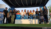 Dalam konferensi pers tersebut dijelaskan bahwa keikutsertaan We The Fest 2019 merupakan wujud komitmen Blibli.com dalam mendukung industri kreatif terutama di bidang musik dan fashion.