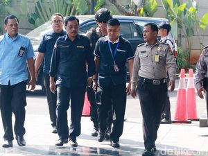 Diam Tanpa Kata, Gubernur Kepri Tiba di KPK
