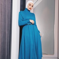 Dalalid juga populer di YouTube dengan subscriber mencapai lebih dari 696 ribu. Sebagian besar konten YouTube Dalal berisi tentang makeup dan disampaikan dalam bahasa Arab. Dalam urusan makeup, Dalalid sudah pernah berkolaborasi dengan sejumlah brand ternama seperti Guerlain, Charlotte Tilbury dan Bobbi Brown. Foto: Instagram @dalalid