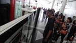 Sebulan Uji Coba, LRT Jakarta Ramai Dikunjungi Warga