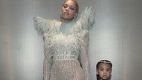 Beyonce dikaruniai anak pertama bernama Blue Ivy pada 2012. Foto: Instagram