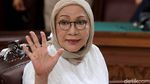 Senyum Ratna Sarumpaet Saat Jalani Sidang Vonis