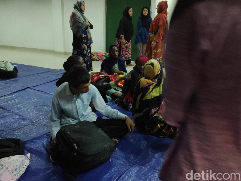 Sudah 465 Pencari Suaka Dipindah ke Kalideres Sudah 465 Pencari Suaka Dipindah ke Kalideres