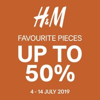 Anda yang butuh baju baru bisa mengunjungi H&M. Retailer tersebut mendiskon sejumlah pilihan favorit hingga 50%. Foto: Twitter