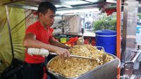 Nostalgia dengan Makanan Populer di Jakarta, Soto, Sate hingga Asinan