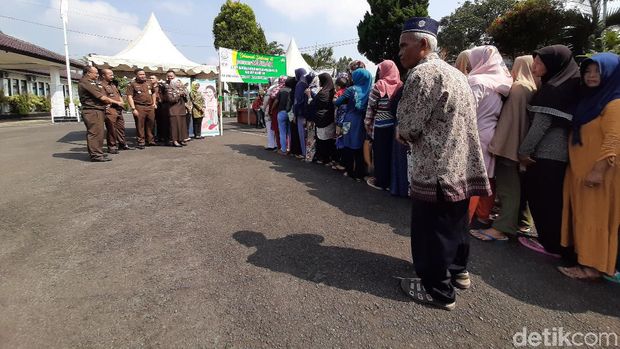 Cabai Tembus Rp 70 Ribu, Kejari Tasikmalaya Hanya Jual Rp 36 Ribu/Kg