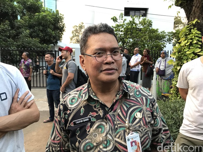 Kepala Kesbangpol Pemprov DKI Jakarta, Taufik Bakri