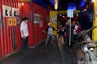 Serem! Siapa Berani Perang Lawan Zombie di Trans Studio Cibubur?
