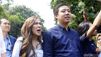 Rey dan Pablo disebut tak kooperatif dengan penyidik. Pool/Palevi S/detikFoto.
