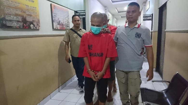 Polisi Tangkap Pelaku Pembacokan 3 Warga Cilegon Polisi Tangkap Pelaku Pembacokan 3 Warga Cilegon