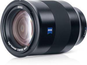 Lensa Zeiss Batis 135mm f/2.8 Ringan dan Praktis