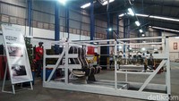 Ketua Komite Nasional Keselamatan Transportasi (KNKT) Soerjanto Tjahjono yang menghadiri kegiatan tersebut mengapresiasi penerapan sistem uji standard UN ECE-R80 pada struktur pemasangan kursi bus di Laksana Bus. 
