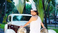 Belum diketahui apakah mobil ini merupakan hasil restorasi atau memang datang ke Indonesia dalam bentuk utuh seperti itu, yang pasti kolektor mobilnya harus mengeluarkan banyak uang untuk memboyong mobil ini ke Indonesia. Istimewa/Dok. Bentley.