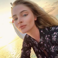 Ratu kecantikan berusia 26 tahun ini telah menjai model pemotretan glamor dengan majalah Maxim, kampanye iklan komersial, dan berjalan di peragaan busana. Foto: Instagram