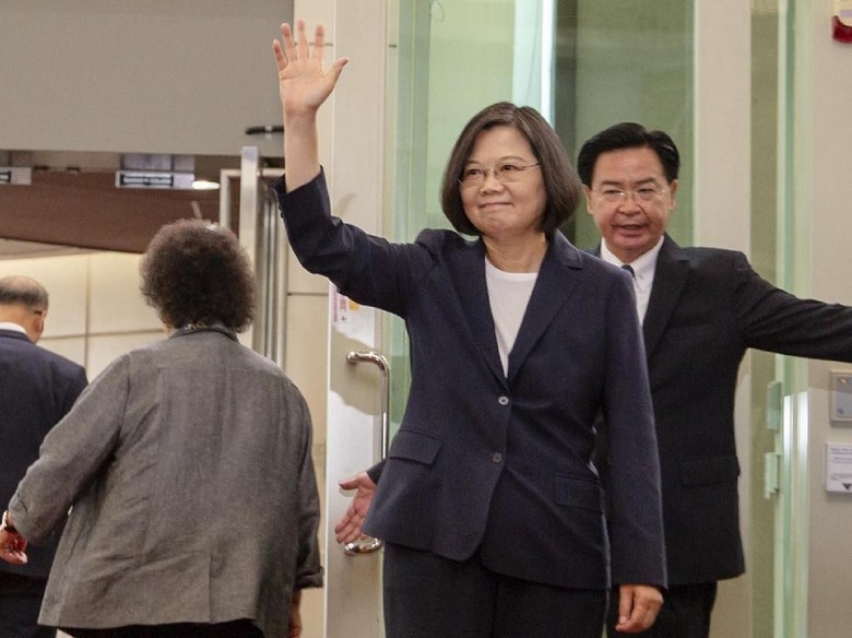 Perkelahian Pecah Saat Kunjungan Presiden Taiwan ke New York Perkelahian Pecah Saat Kunjungan Presiden Taiwan ke New York