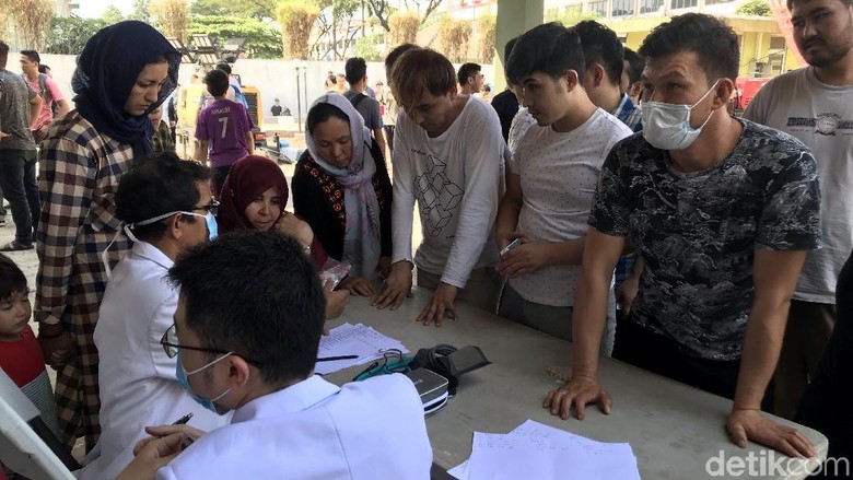Puskesmas Kalideres Beri Layanan Medis Gratis ke Pencari Suaka Puskesmas Kalideres Beri Layanan Medis Gratis ke Pencari Suaka
