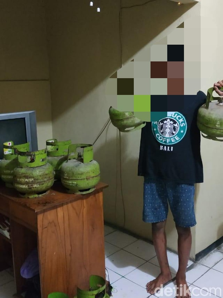 Dua Pelajar di Ngawi Curi 8 Tabung Elpiji 3 Kg Dua Pelajar di Ngawi Curi 8 Tabung Elpiji 3 Kg