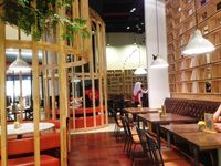 Hangout Seru di 5 Kafe HIts di Kawasan Kuningan Jakarta Ini