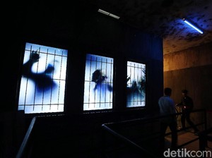 Seram! Zombie Wars Bikin Mewek Pengunjung Trans Studio Cibubur