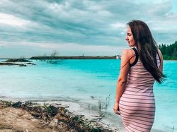 Ramai Bergaya di Danau Penuh Sampah Kimia