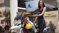 Motor ini dibekali tiga mode riding mode yakni Road untuk jalanan aspal, Rain untuk jalan licin dan off road untuk melaju di jalan bertanah dan kerikil. Khusus pada mode off road, kontrol traksi dapat dimatikan agar menyesuaikan gaya berkendara.  Foto: Dok. Piaggio Indonesia