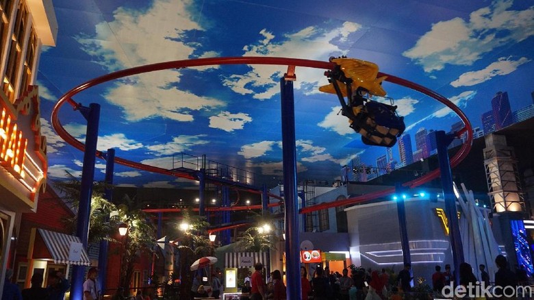 Seru! Di Trans Studio Cibubur Bisa Coba Sensasi Terbang Kayak Kelelawar Seru! Di Trans Studio Cibubur Bisa Coba Sensasi Terbang Kayak Kelelawar