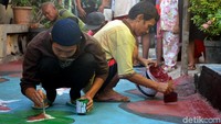 Proses pengerjaan kampung 3D tersebut sudah memakan waktu selama sepekan. Proses pengerjaannya pun masih berlanjut.