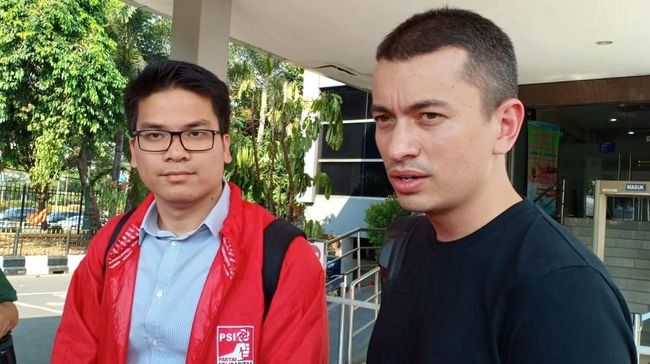 Sebut Grace Natali Bukan Pemilik PSI, Ninoy Karundeng Dipolisikan