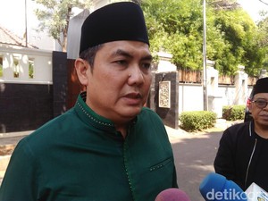 Soal Fatwa Vaksin AstraZeneca, PBNU Singgung Bahan Baku Cuka-Air Minum