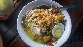 Resep Soto Ayam Lamongan Lengkap dengan Bubuk Koya Gurih