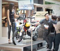 Isi Penuh Tangki 23 Liter, Moge V85TT Bisa Tempuh 400 Km