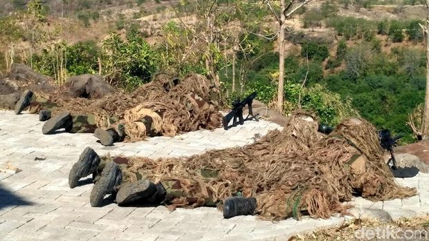 Pasukan TNI AL serbu Pantai Banongan/