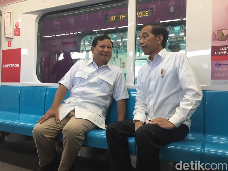 Dahnil Kaitkan Pertemuan Prabowo-Jokowi dengan Pemulangan Habib Rizieq Dahnil Kaitkan Pertemuan Prabowo-Jokowi dengan Pemulangan Habib Rizieq
