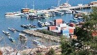 Selanjutnya pada tahun 2020 akan dibangun bangunan komersil seluas 525 m2 setinggi 2 lantai, untuk kios lengkap dengan mushala serta toilet dan area tenun. Selain itu juga akan dibangun Ruang Terbuka Publik sekitar 1.700 m2 yang dilengkapi dengan ampiteater seluas 267 m2 dan area parkir seluas 235 m2. Pool/Kementerian PUPR.