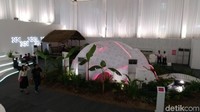 Jateng Fair akan berakhir hari Minggu (14/7) besok jadi akhir pekan ini merupakan kesempatan terakhir untuk berlibur ke sana. Harga tiket untuk weekend yaitu Rp 20 ribu per orang. (Angling Adhitya/detikcom)