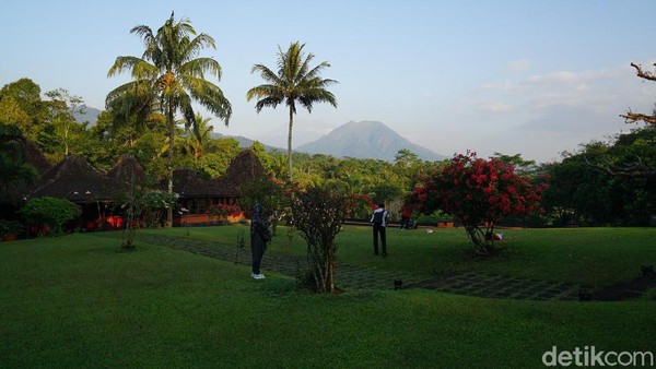 Foto Resor Jawa Klasik di Pinggiran Magelang